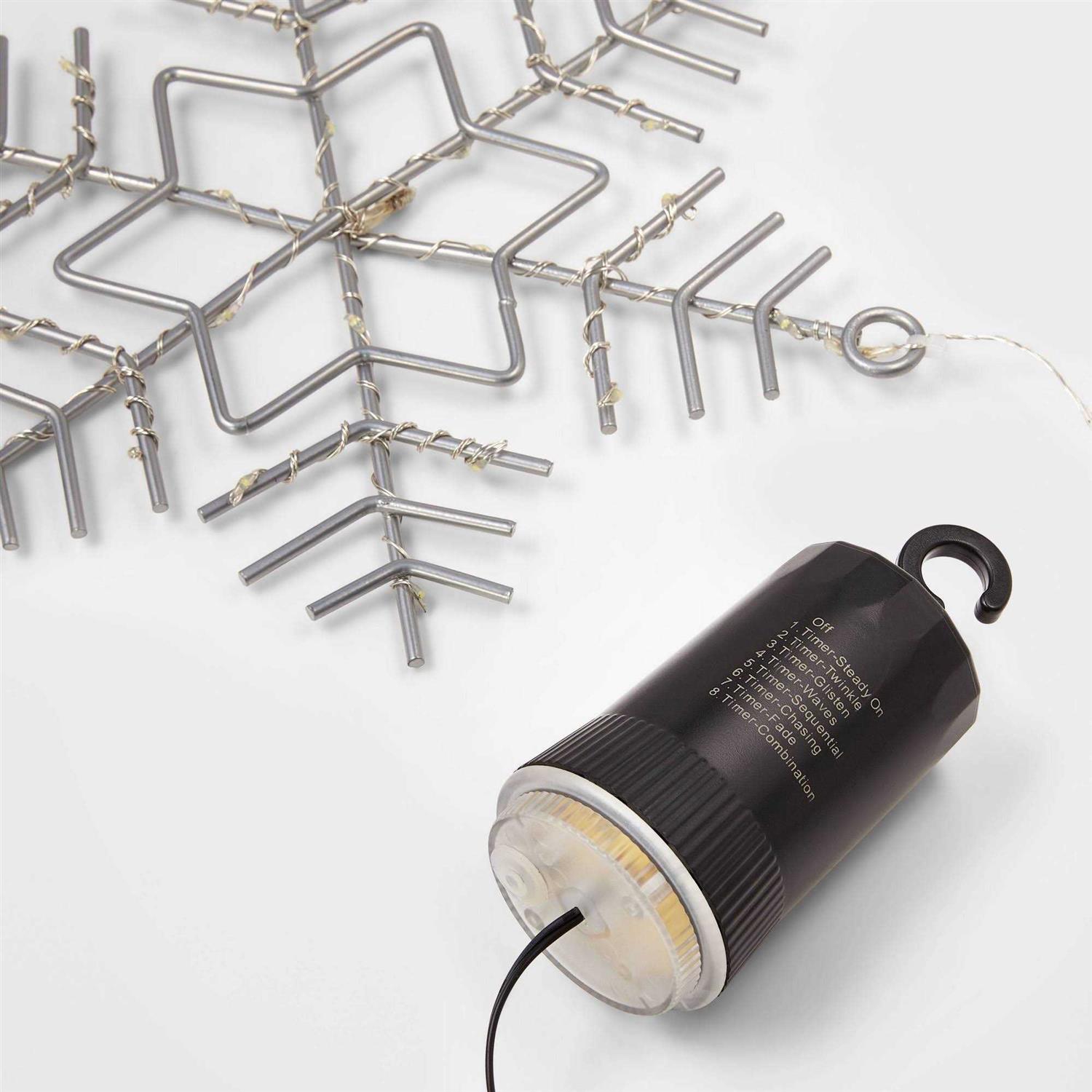 Wondershop 3pk Battery Operated LED Hanging Metal Snowflake Lights