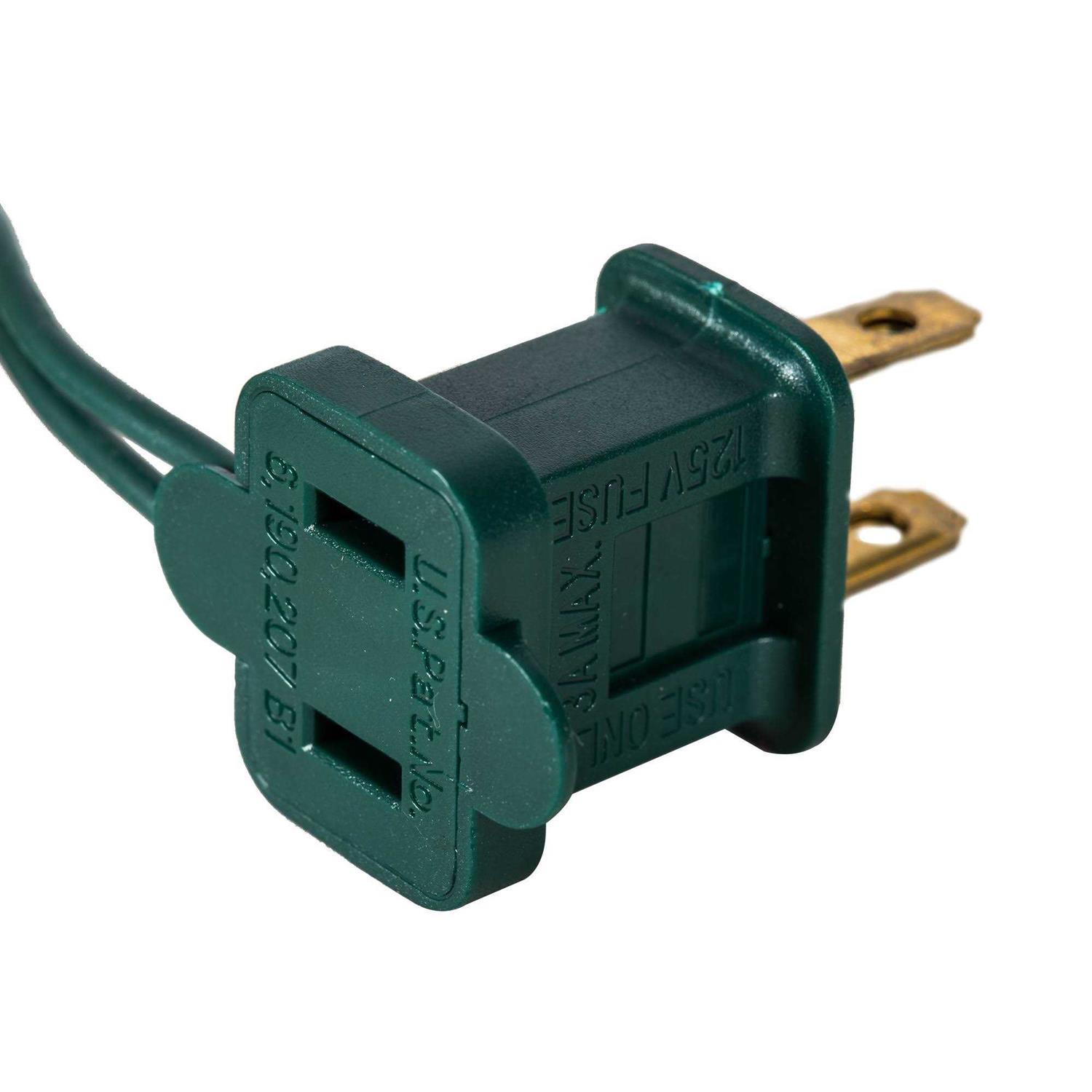 Vickerman 25 G30 LED Light on Green Wire