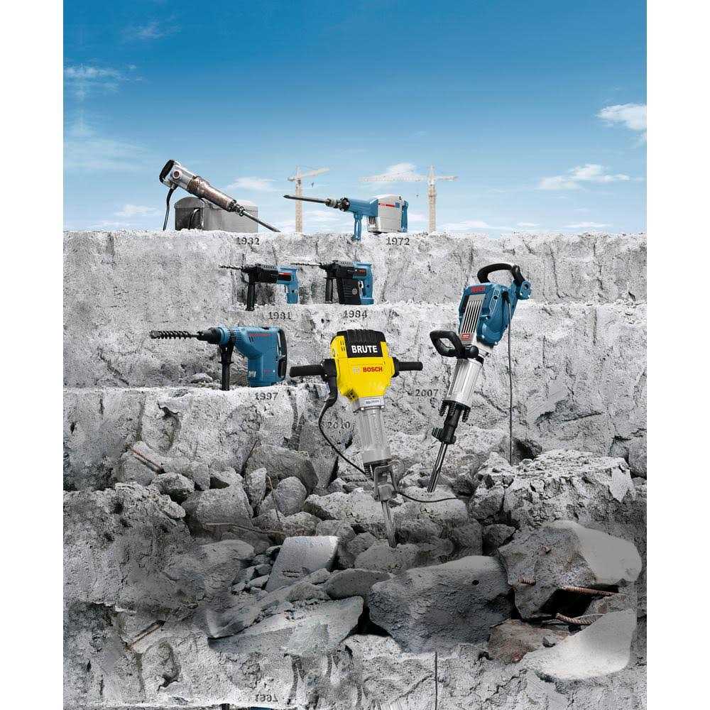 Bosch HS1922 4-1/2 x 17 SDS-Max Clay Spade