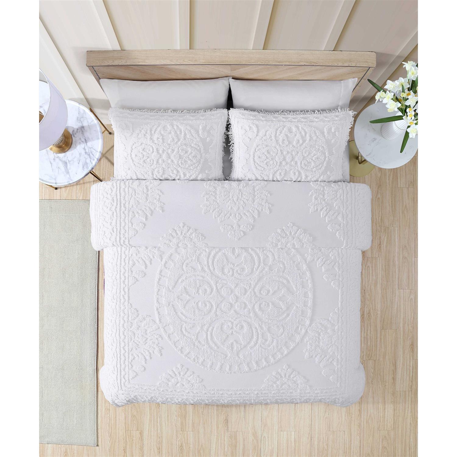 Beatrice Home Fashions Chenille Medallion Bedspread