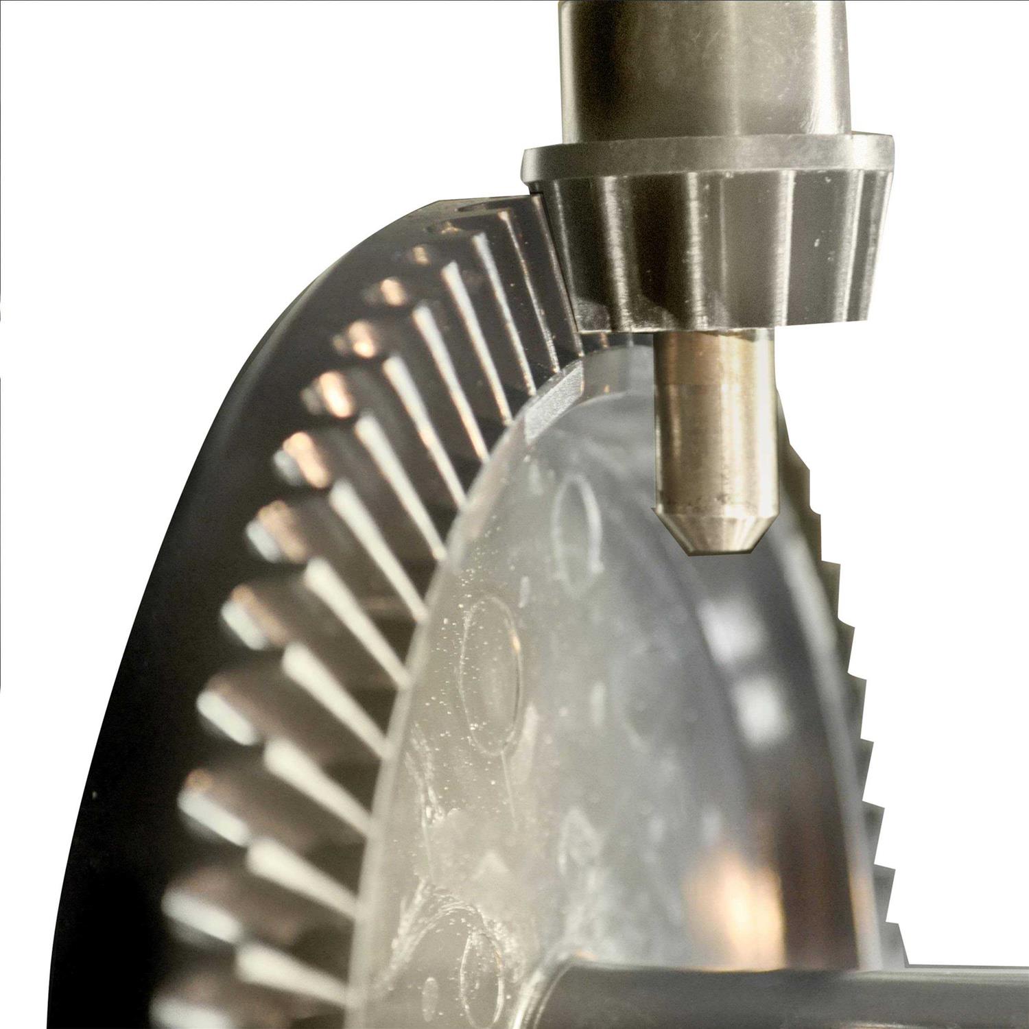 Chapin 100 lb. Professional Salt & Ice Melt Spreader