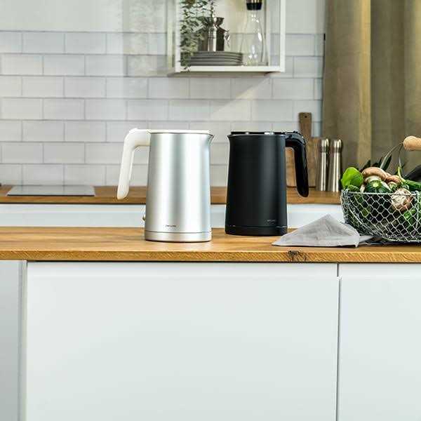 ZWILLING Enfinigy Cool Touch 1-Liter Electric Kettle