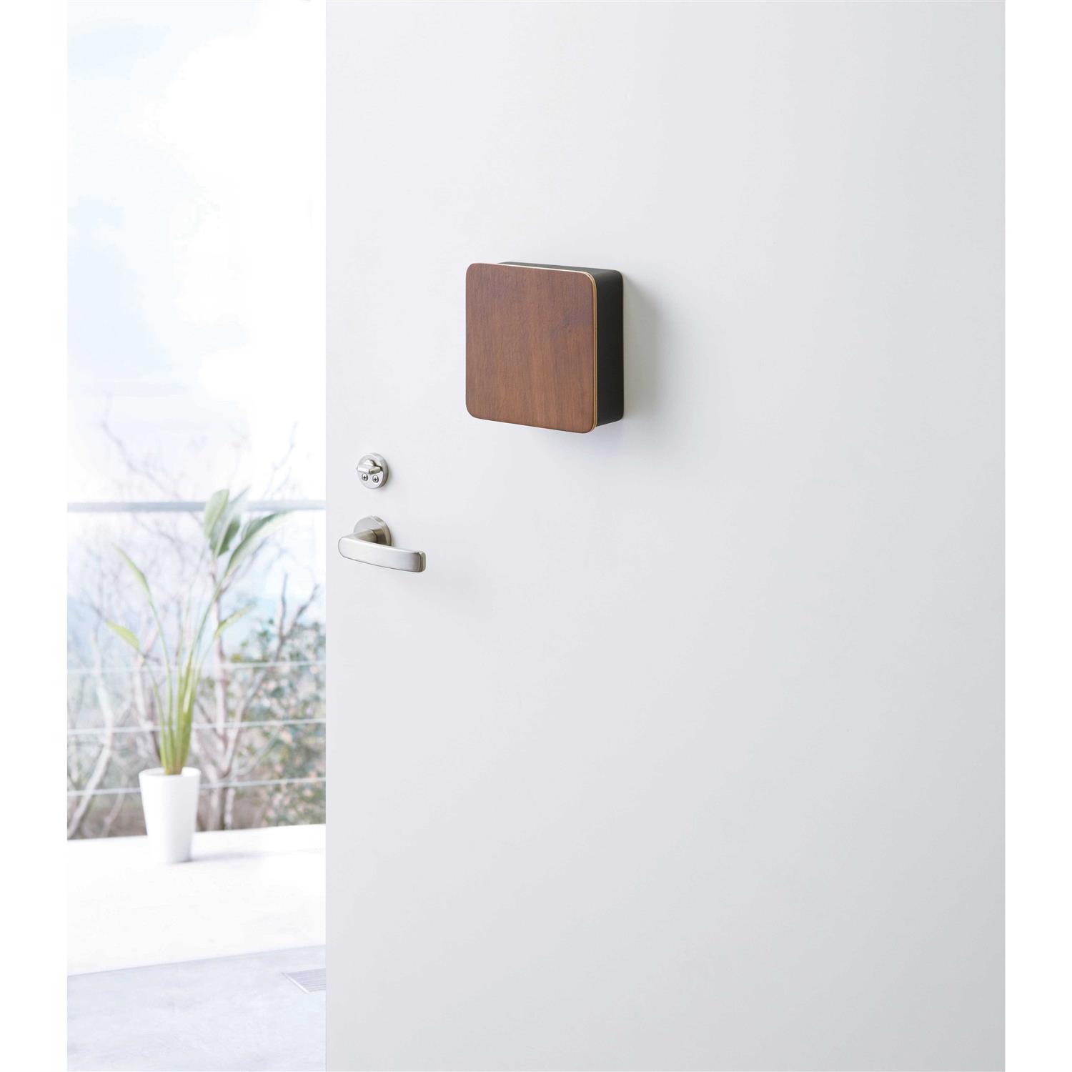 Yamazaki Home Magnetic Key Cabinet