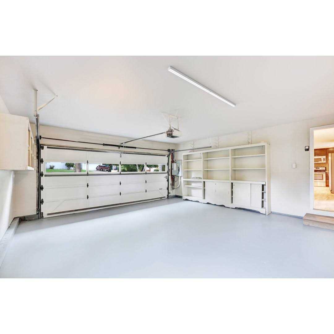 4′ LED Strip Light Lithonia Lighting MNSL L48 2LL MVOLT 40K 80CRI M6