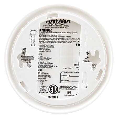 First Alert SCO500B Smoke and Carbon Monoxide Alarm
