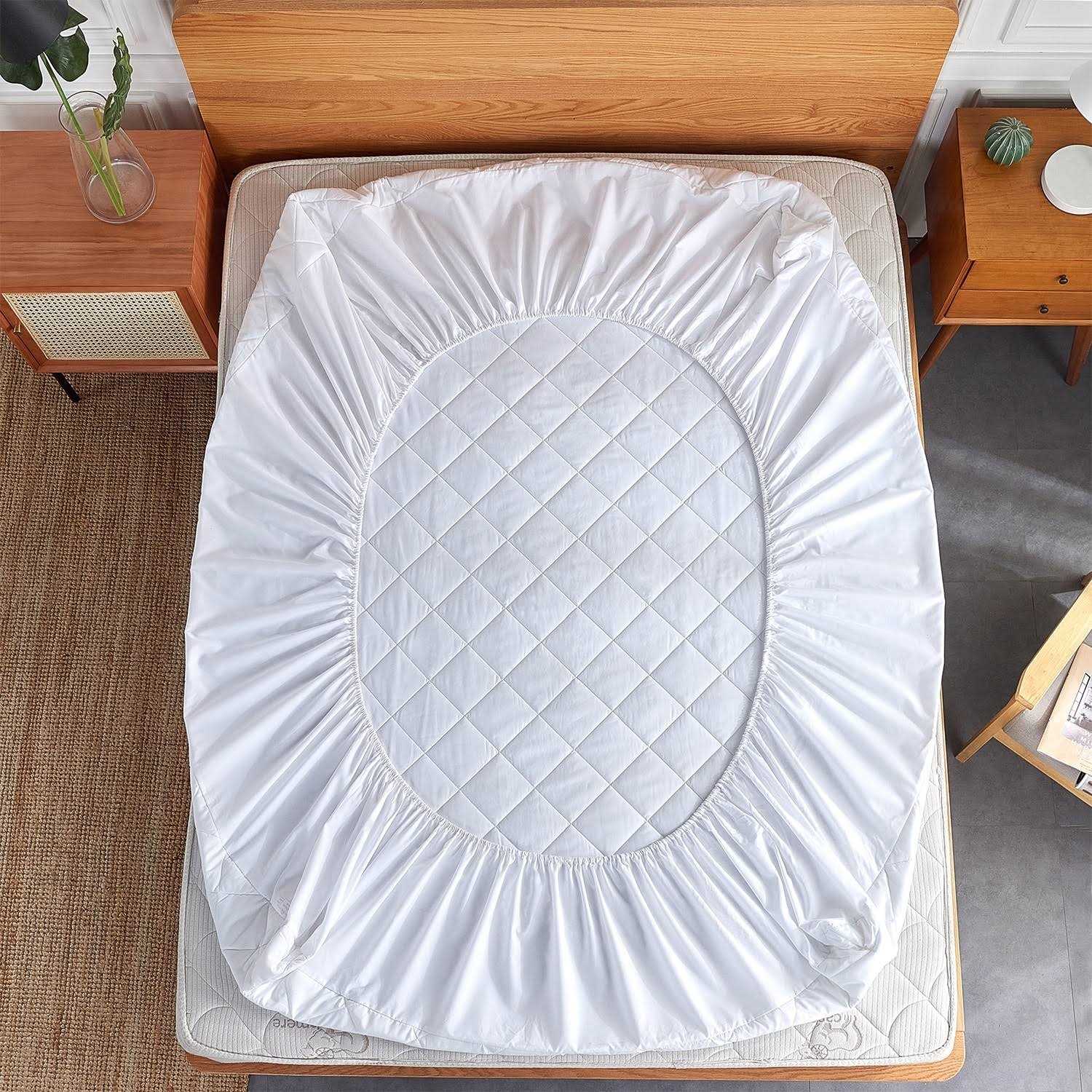 3 Layer Quilted Waterproof Mattress Pad Hypoallergenic Protector Cover