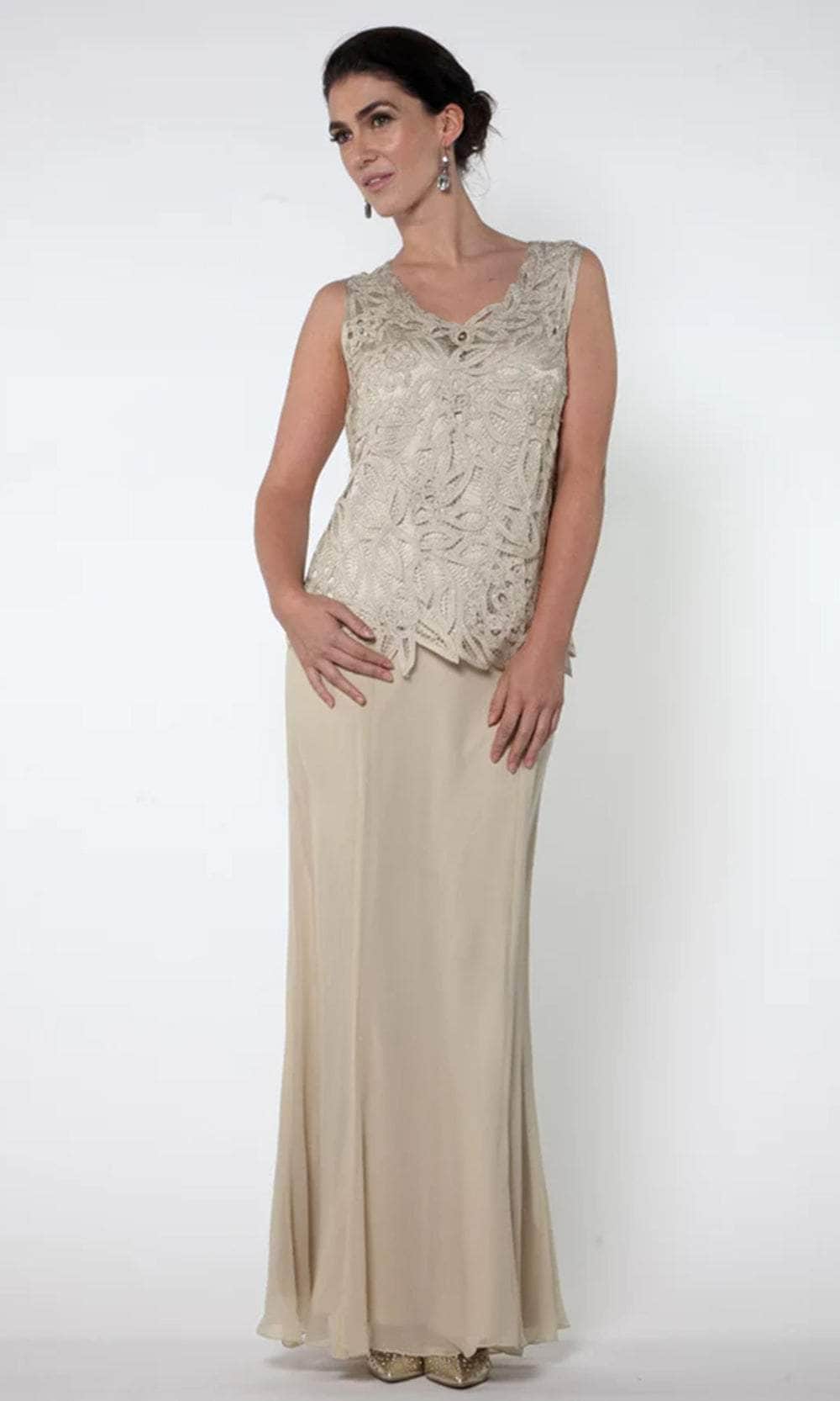 V-Neck Twin Set With Solid Skirt