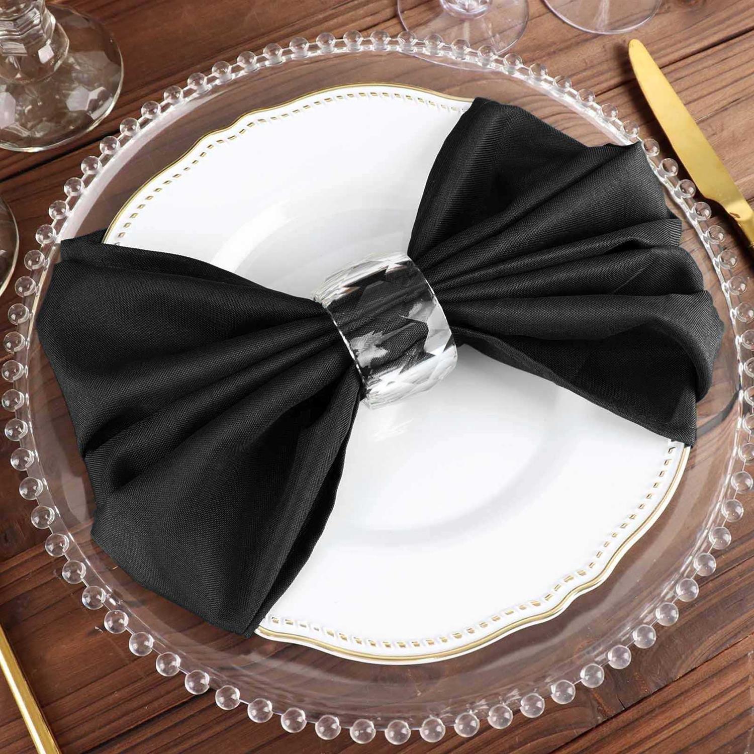 5 Polyester Table Napkins 17 x 17