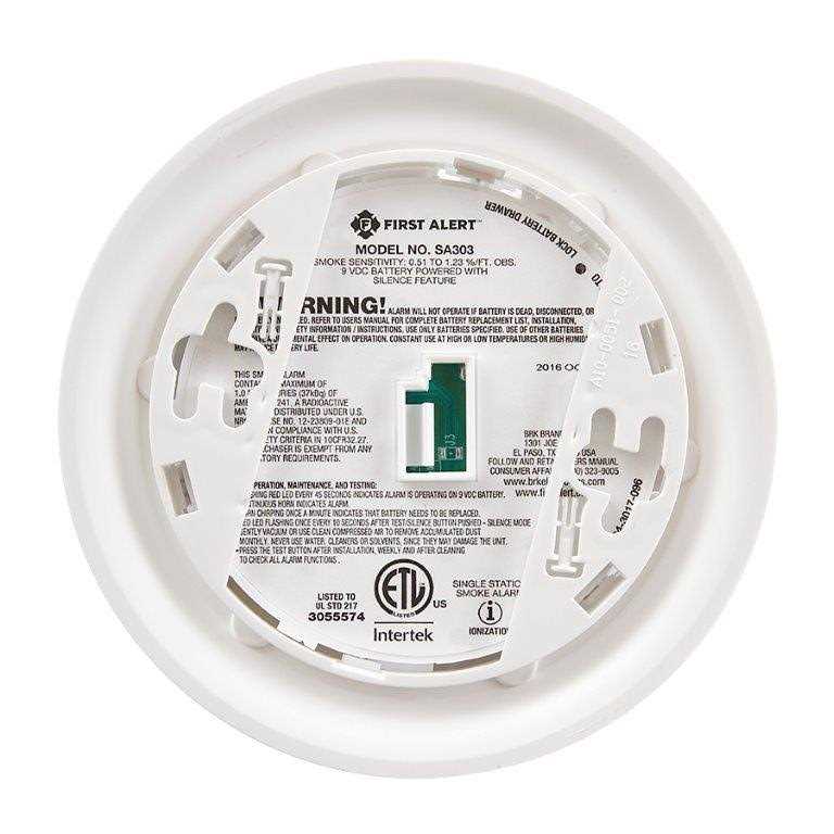First Alert Sa303cn3 Battery Powered Smoke Alarm