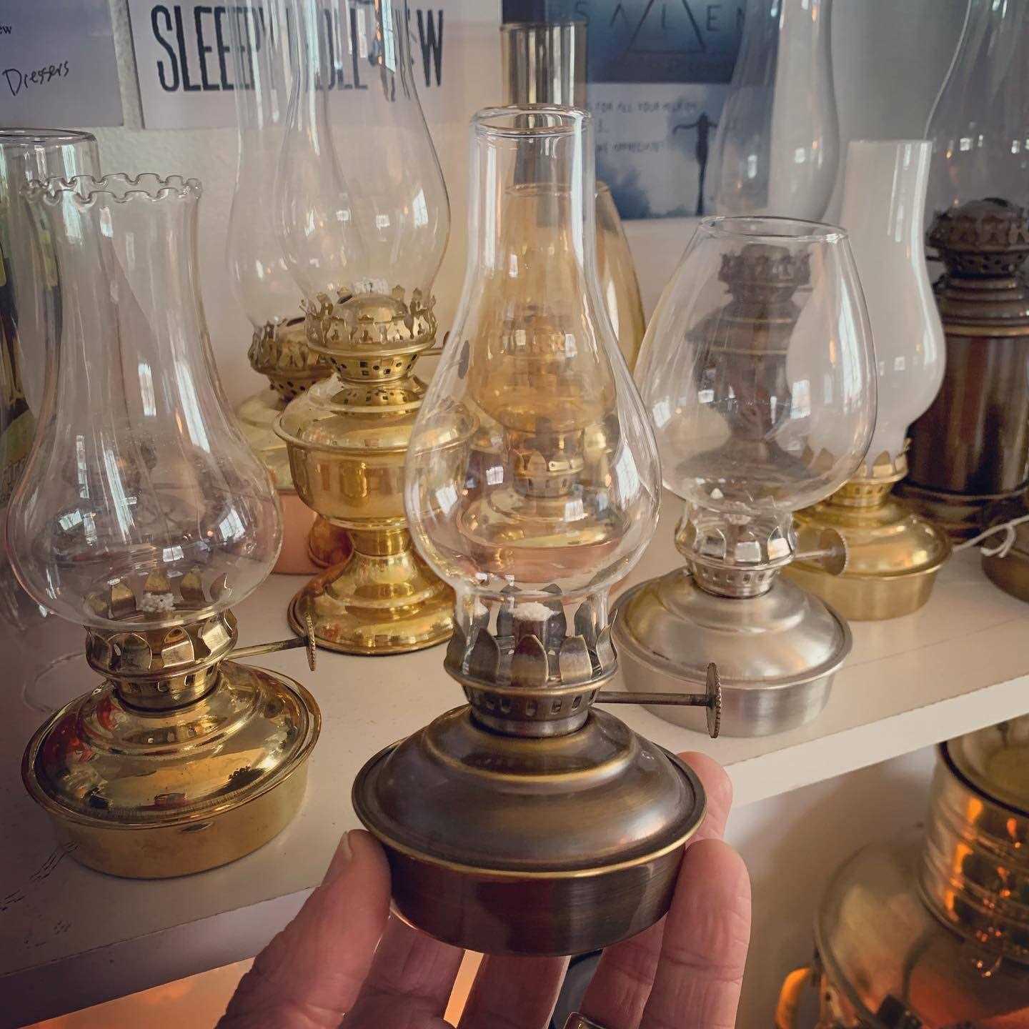 Vermont Lanterns Brass Mini Oil Lamp 17cm