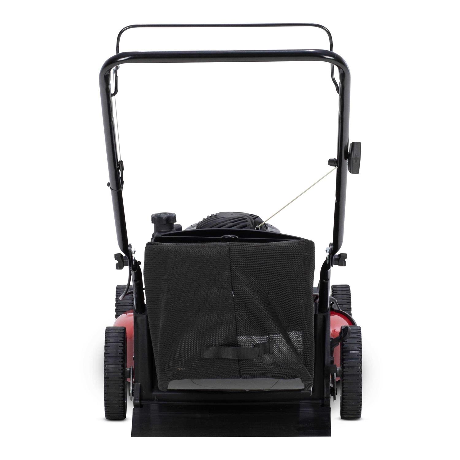 Yard Machines 21-in Walk Behind Push Lawn Mower With 140cc Briggs & Stratton Gas Powered Engine