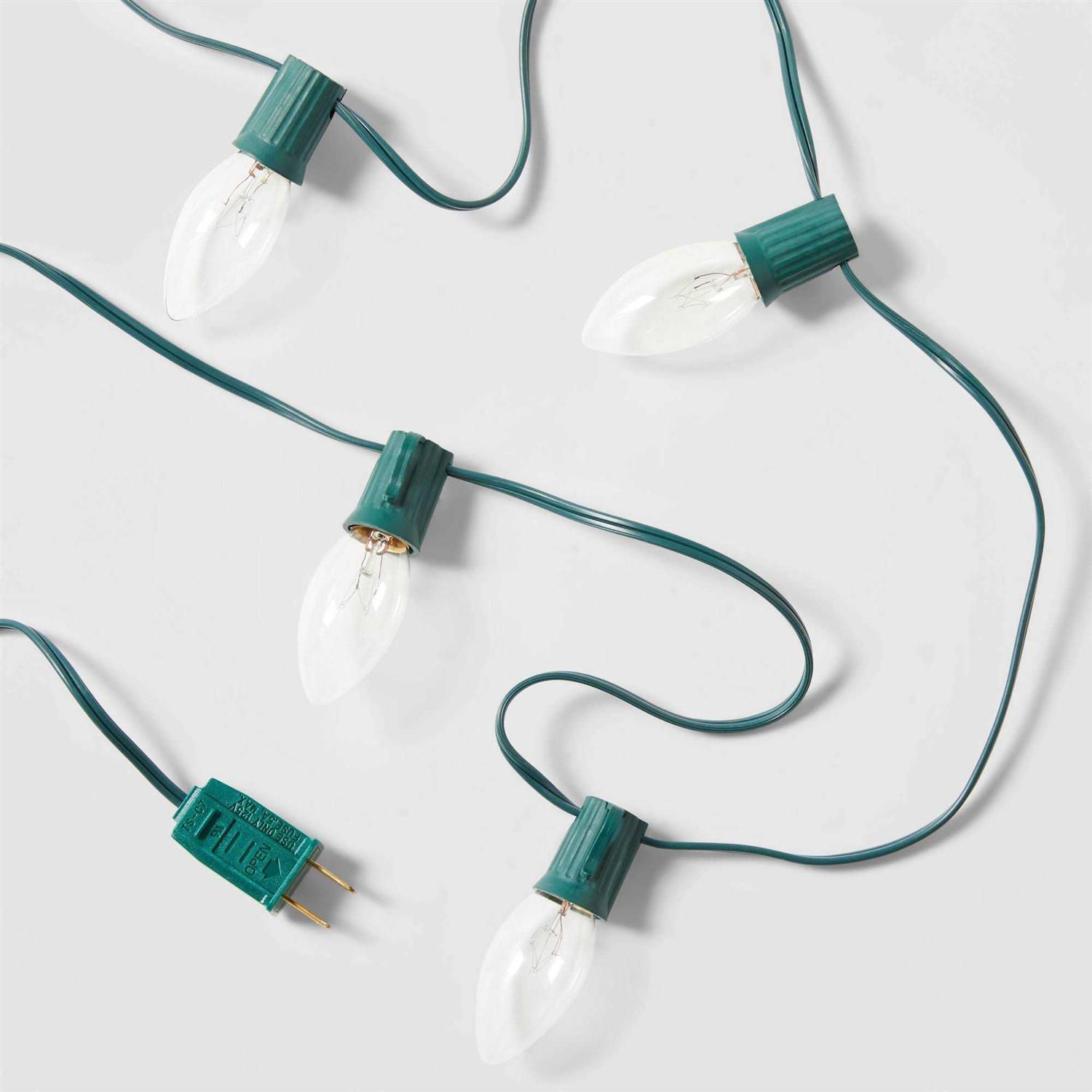 Wondershop 20ct Incandescent C9 Christmas String Lights Green Wire