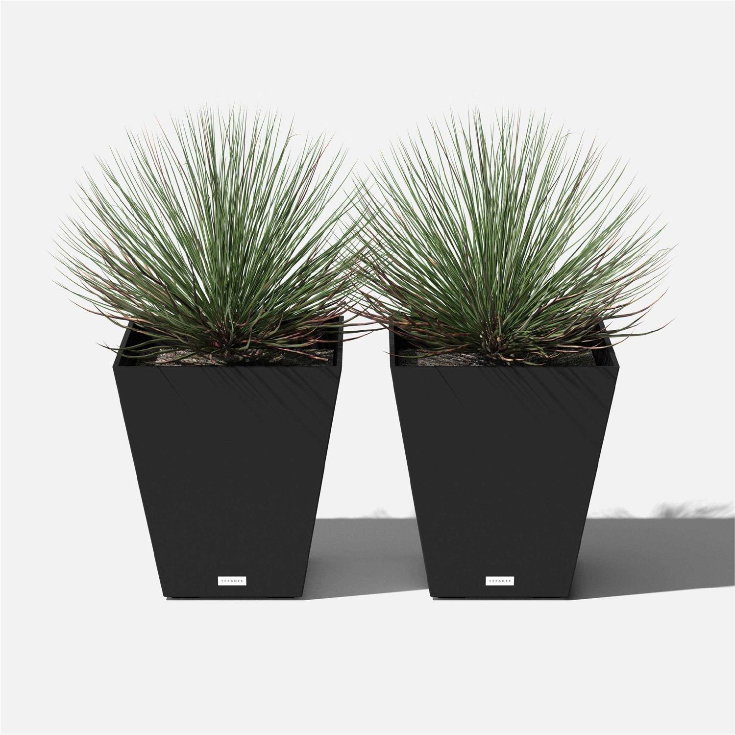 Veradek Nobleton Planter
