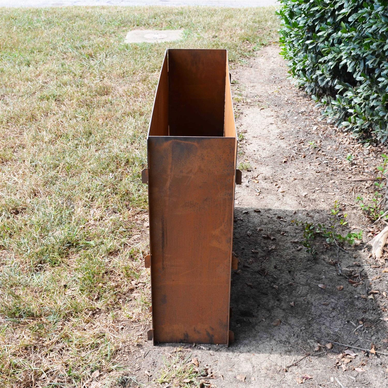 Titan Great Outdoors 16 inch(H) x 39 inch(l) Corten Steel Planter Box, Patina Indoor/Outdoor Garden