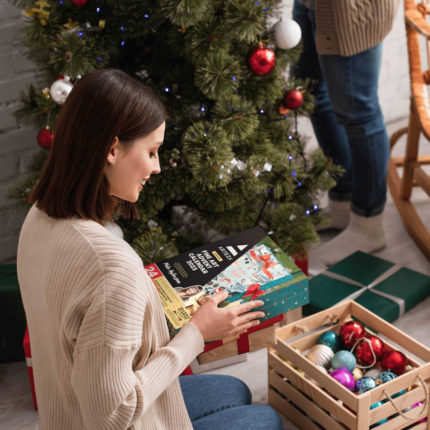 Arteza 24 Day Fine Arts Advent Calendar