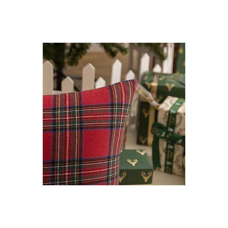 Aqothes Pack Of 2 Christmas Plaid Decorative Throw Pillow Covers
