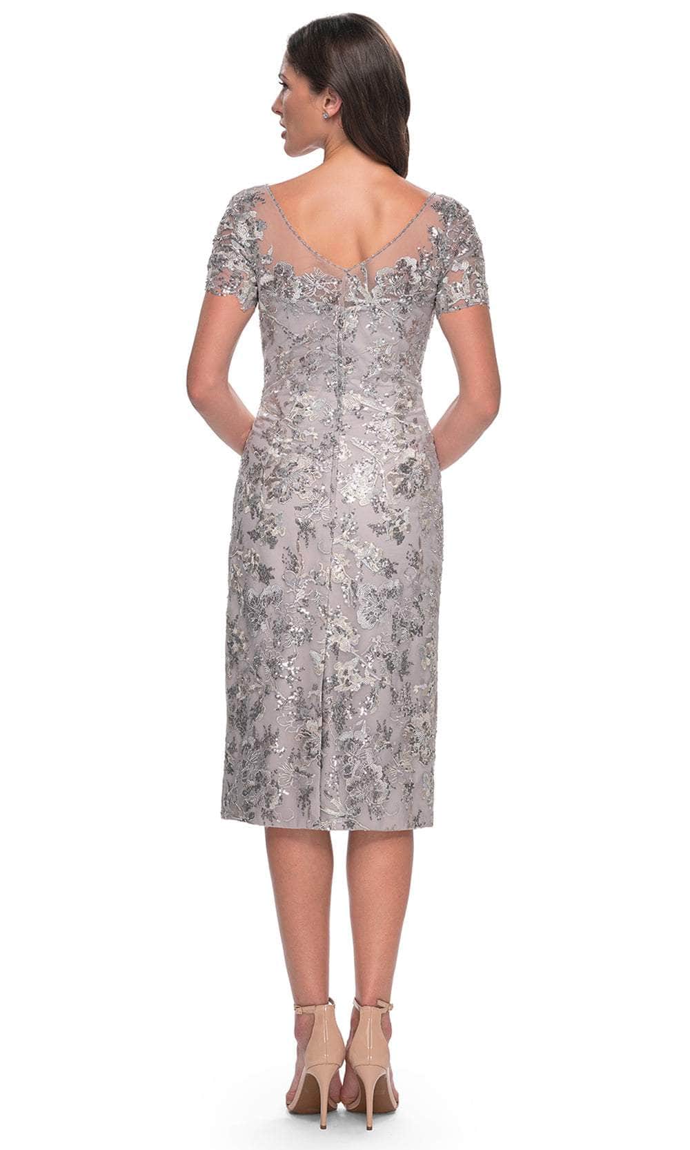 Short Sleeve Embroidered Knee-Length Dress