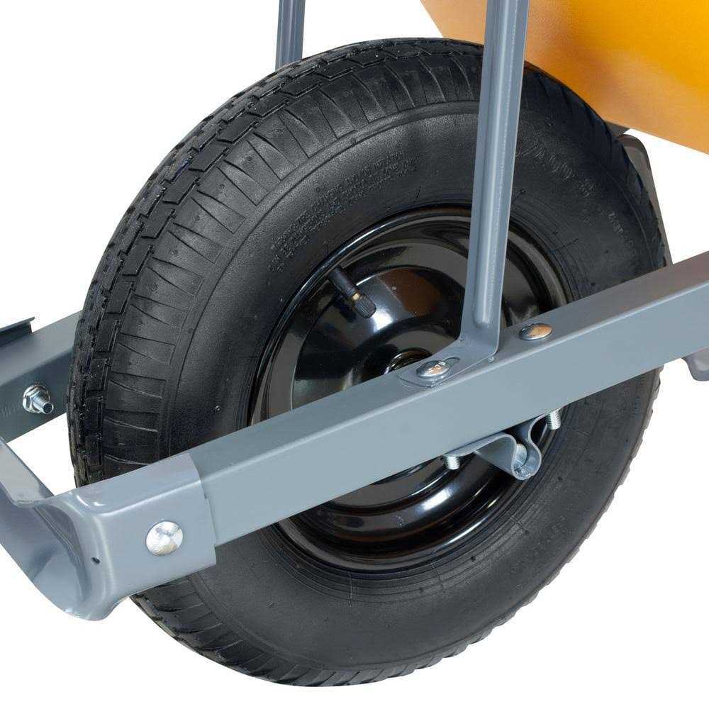 True Temper Poly Residential Wheelbarrow 6 cu ft