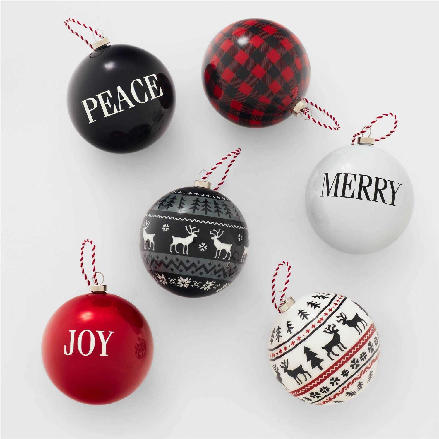 Wondershop Holiday Print Shatter-Resistant Round Christmas Tree Ornament Set 9pc Red/White/Black