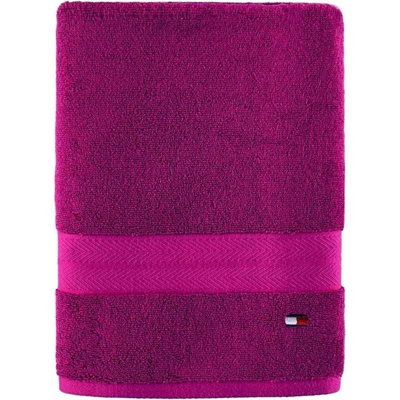 Tommy Hilfiger Modern American Solid Towel