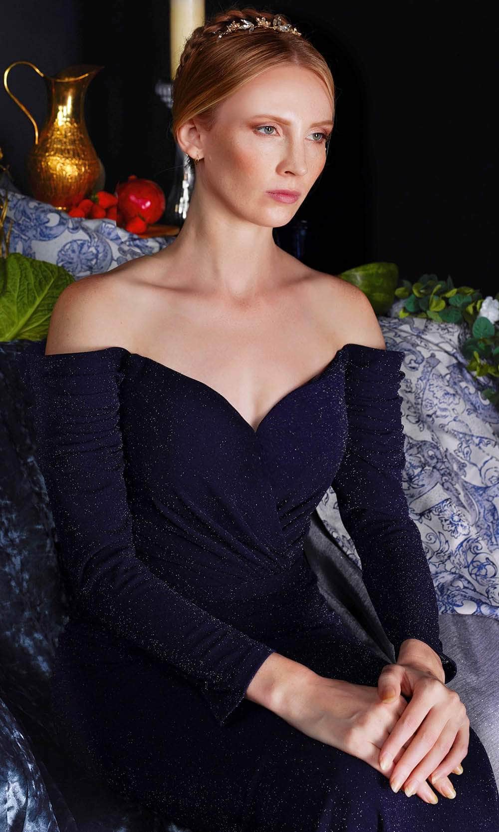 Off-shoulder Sweetheart Neck Evening Gown