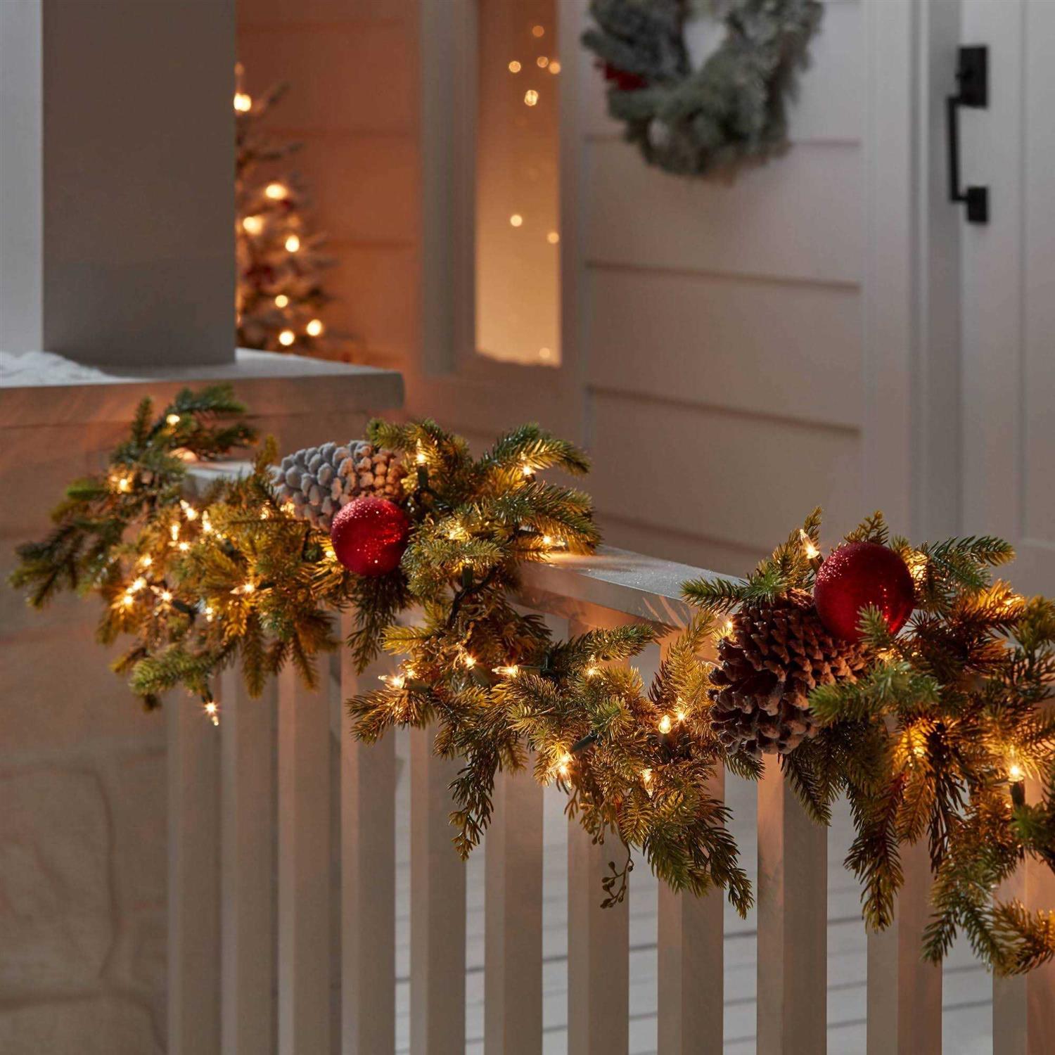 Wondershop 100ct Incandescent Smooth Mini Christmas String Lights Green Wire