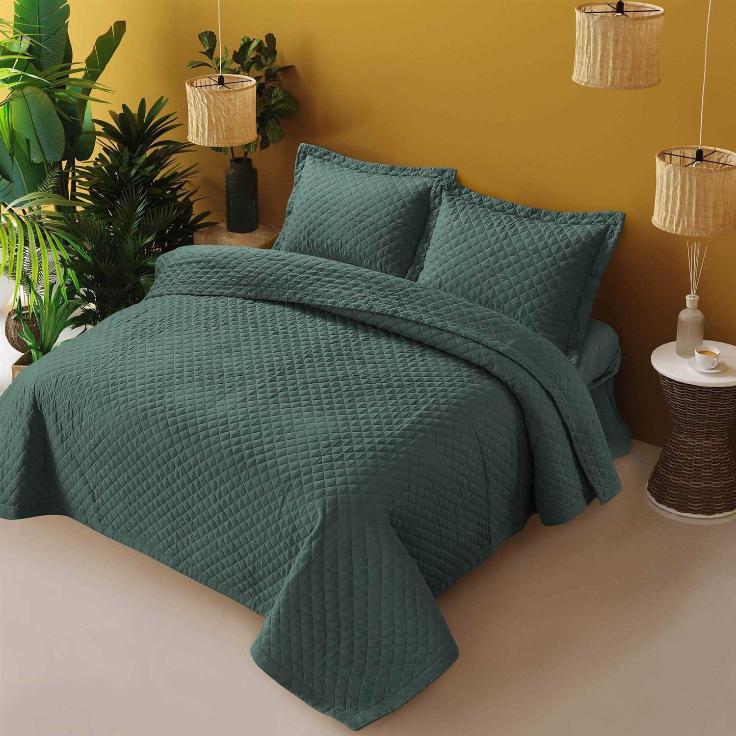 Tribeca Living Brisbane Oversized Quilt Set