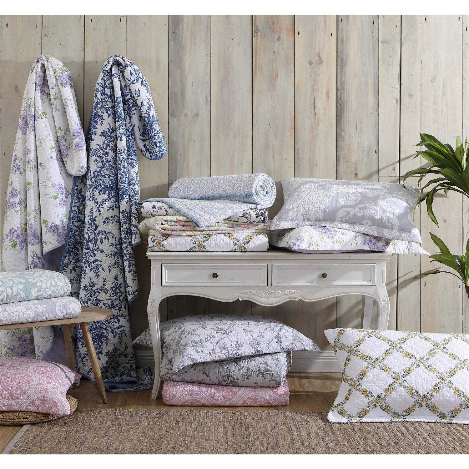 Amberley Quilt Set Laura Ashley