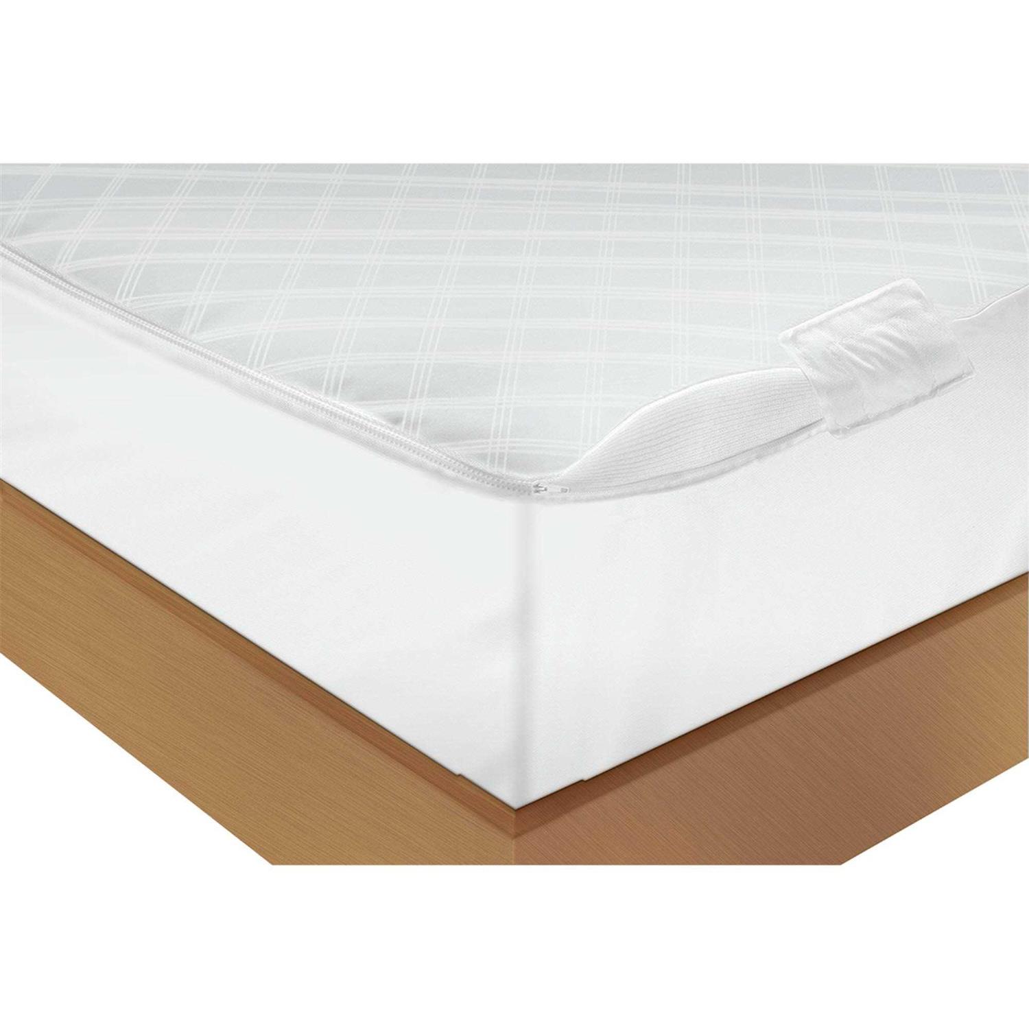 AllerEase Ultimate Mattress Protector