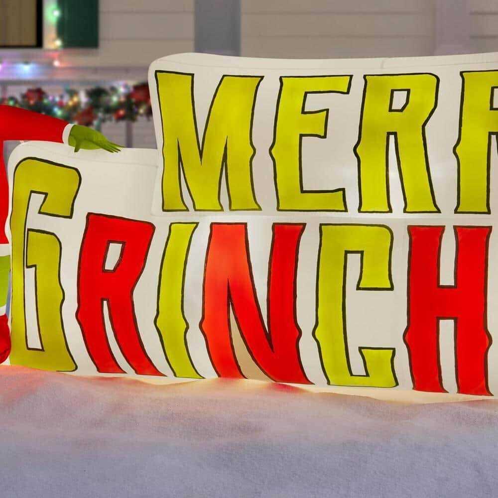 9Ft Led Grinch Christmas Iatable