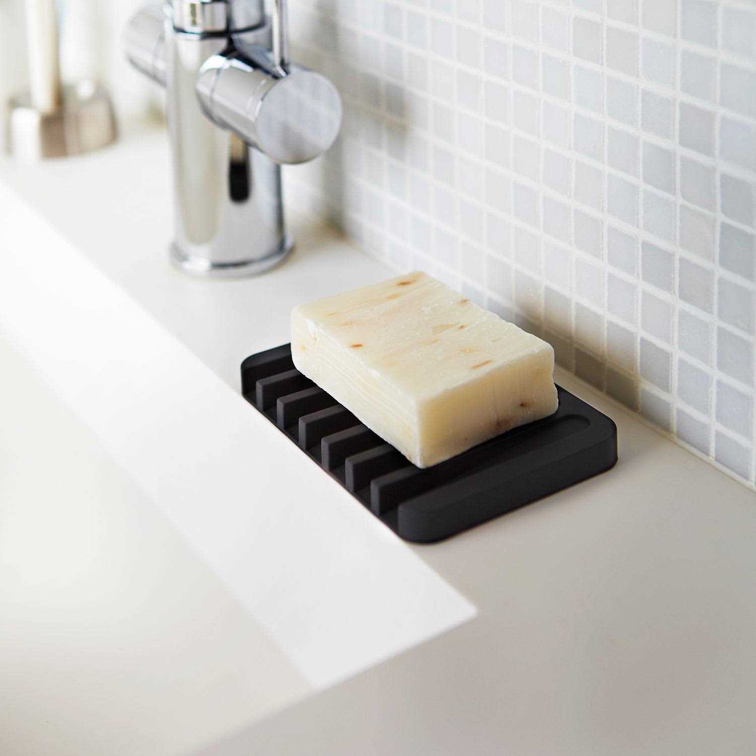 Yamazaki Home Flow Self-Draining Soap Tray