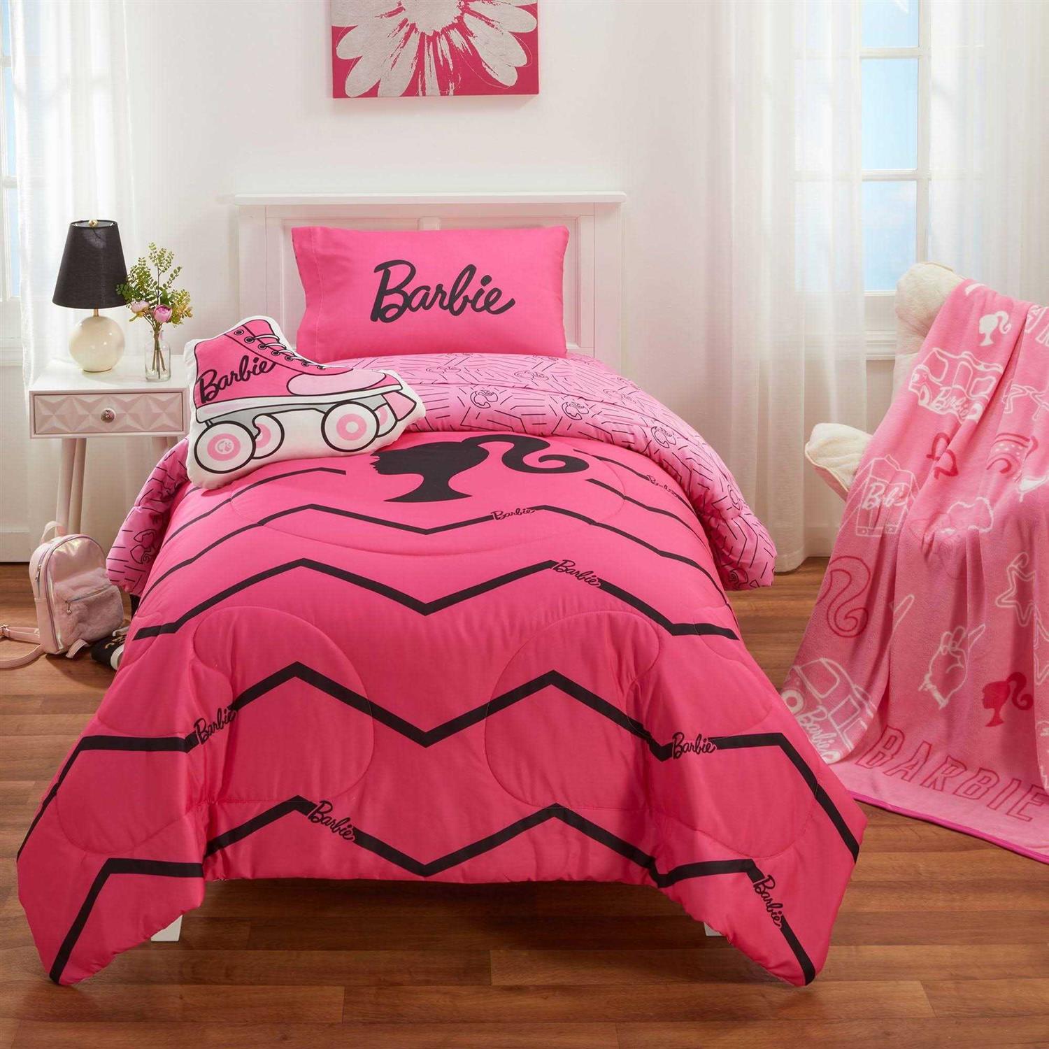 Barbie Kids Fleece Throw 46 inchx60 inch