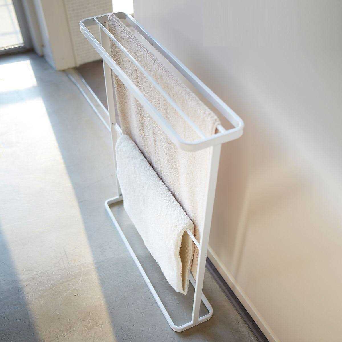 Yamazaki Home Tower Bath Towel Hanger