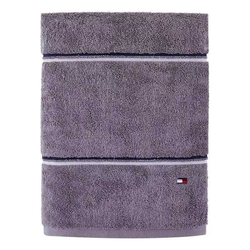 Tommy Hilfiger Modern American Solid Towel