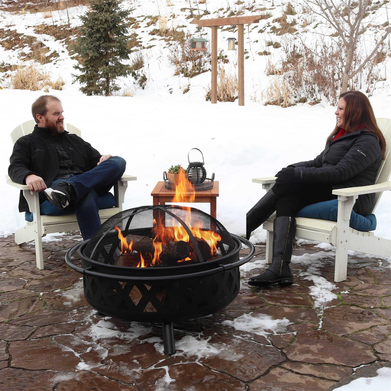 Sunnydaze Decor Crossweave Fire Pit with Spark Screen