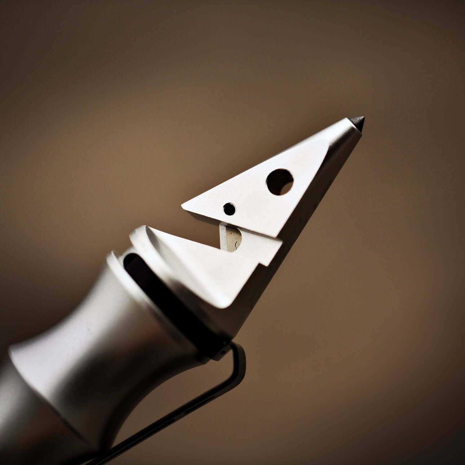 Stinger Whip Car Emergency Tool with Seat Belt Cutter and Window Breaker