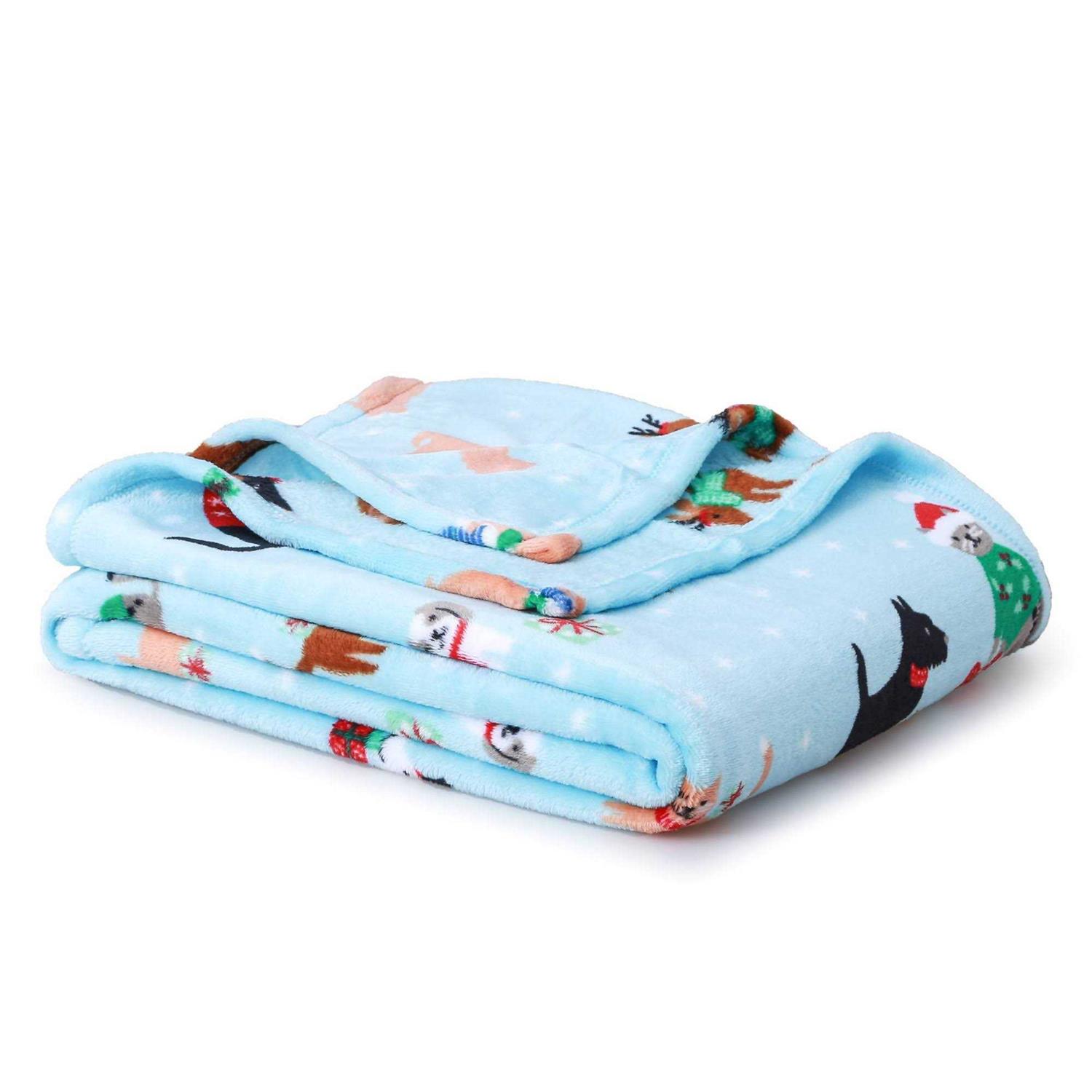 Wondershop Dog and Cat Holiday Plush Christmas Throw Blanket Blue