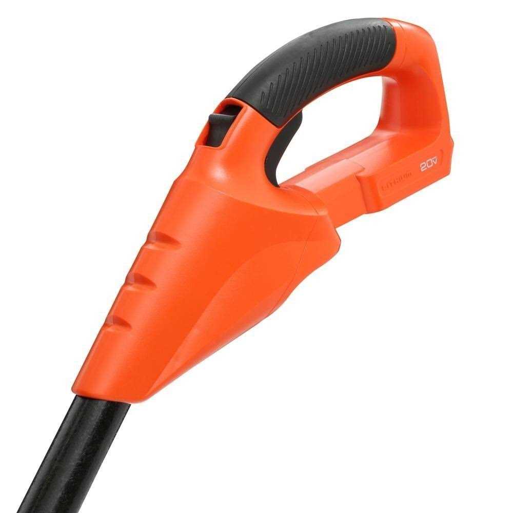 BLACK+DECKER 18 in. 20V MAX Lithium-Ion Cordless Pole Hedge Trimmer