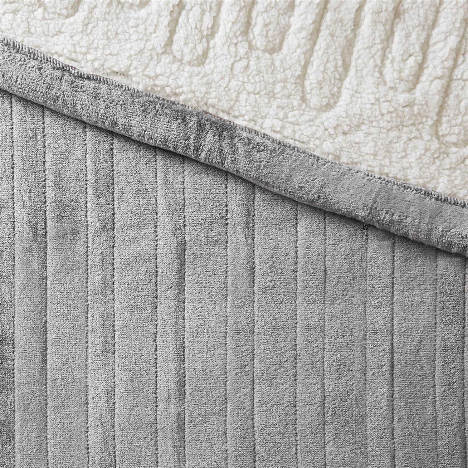 Woolrich Heated Plush to Berber Blanket