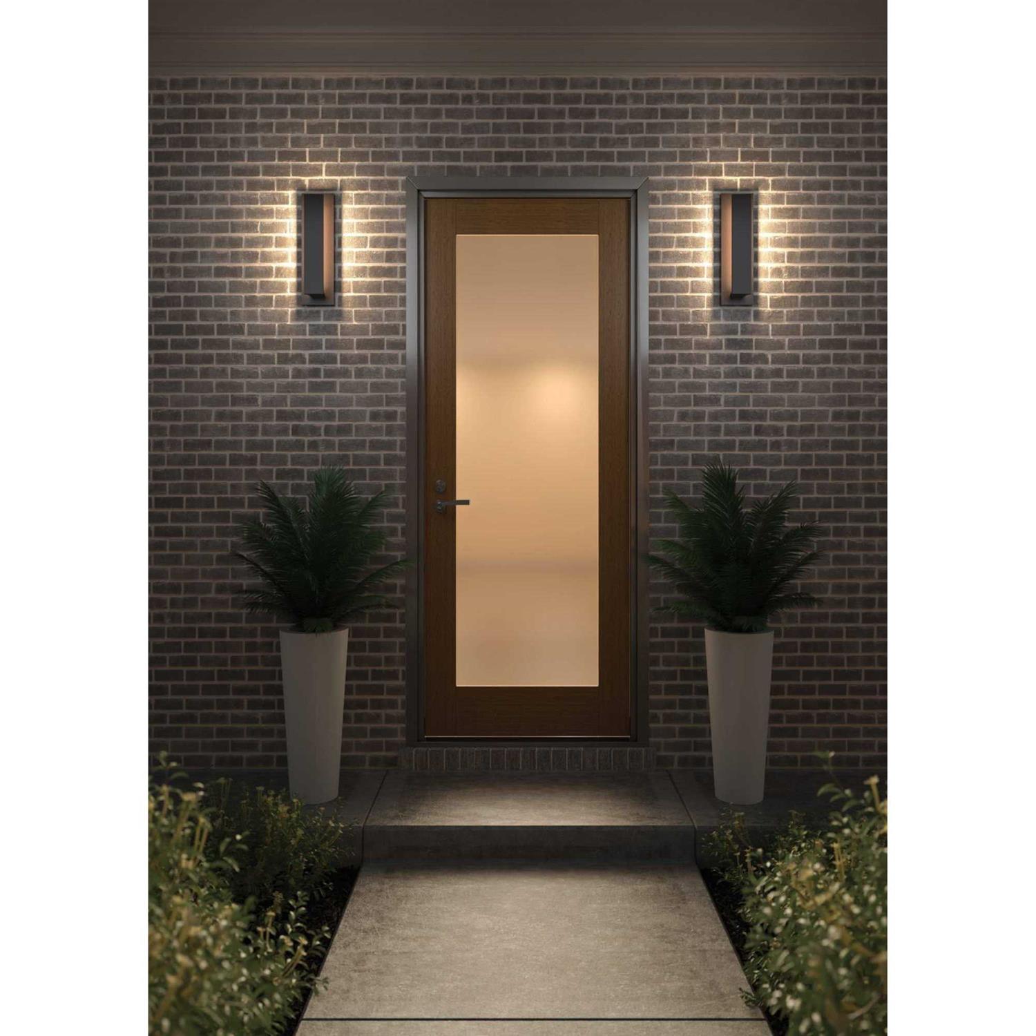 Visual Comfort Modern Nate Outdoor Wall Sconce