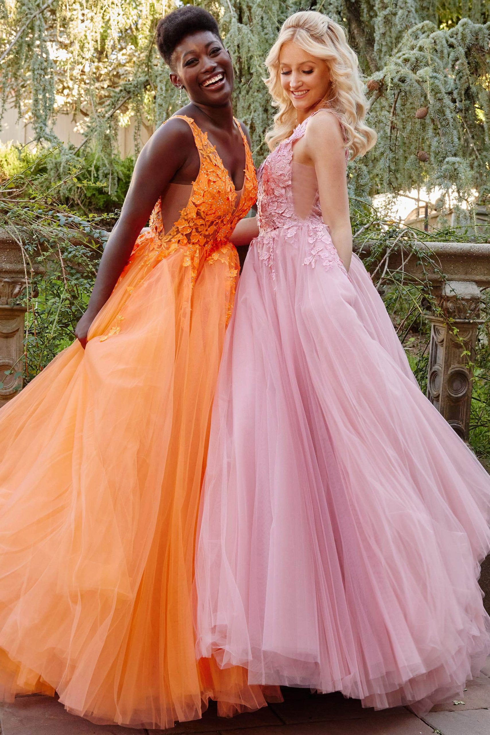 02840 Plunging Neck Floral Applique Tulle Ballgown