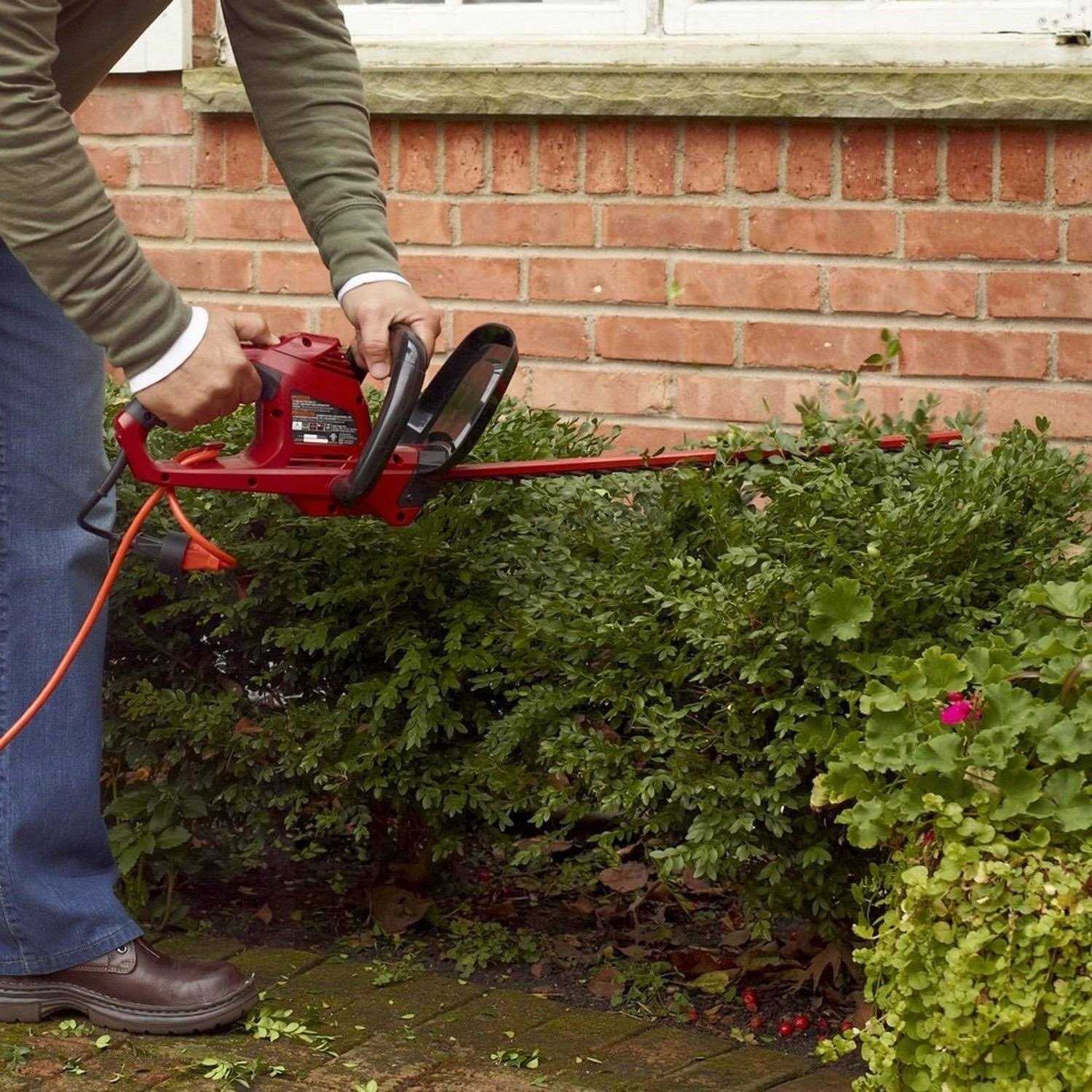Toro 22 in. Electric Hedge Trimmer