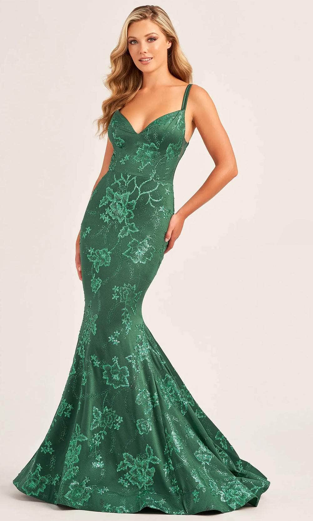 V-Neck Trumpet Evening Dress