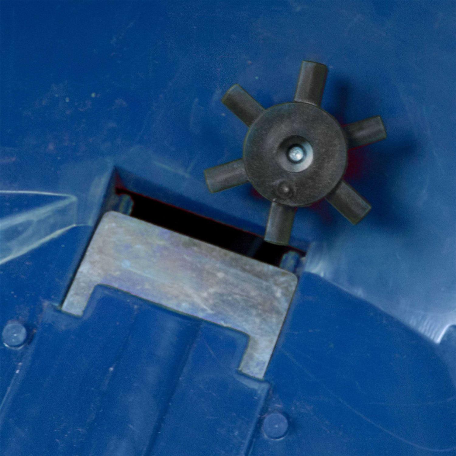 Chapin 80 lb. Salt Ice Melt Spreader 81008A