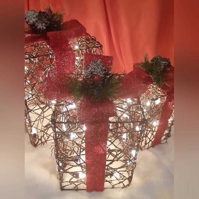 Wondershop 3ct Grapevine Gift Box Christmas Novelty Sculpture Light