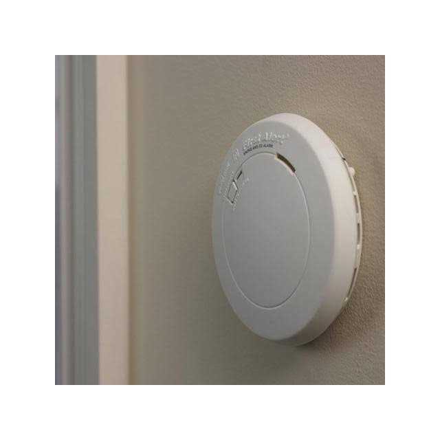 First Alert 10 Year Smoke & Carbon Monoxide Alarm