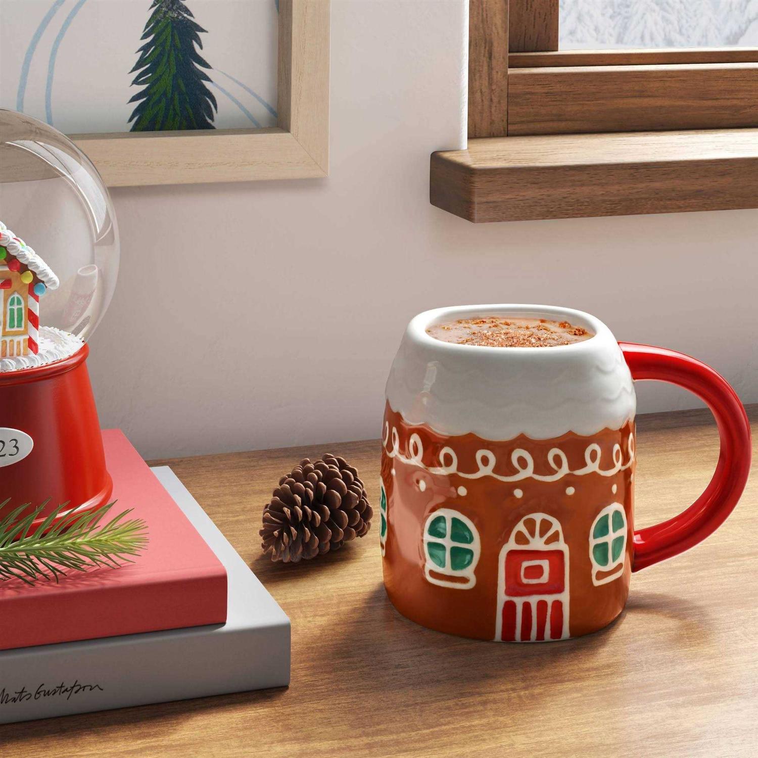 Wondershop 14oz Christmas Earthenware Gingerbread House Mug