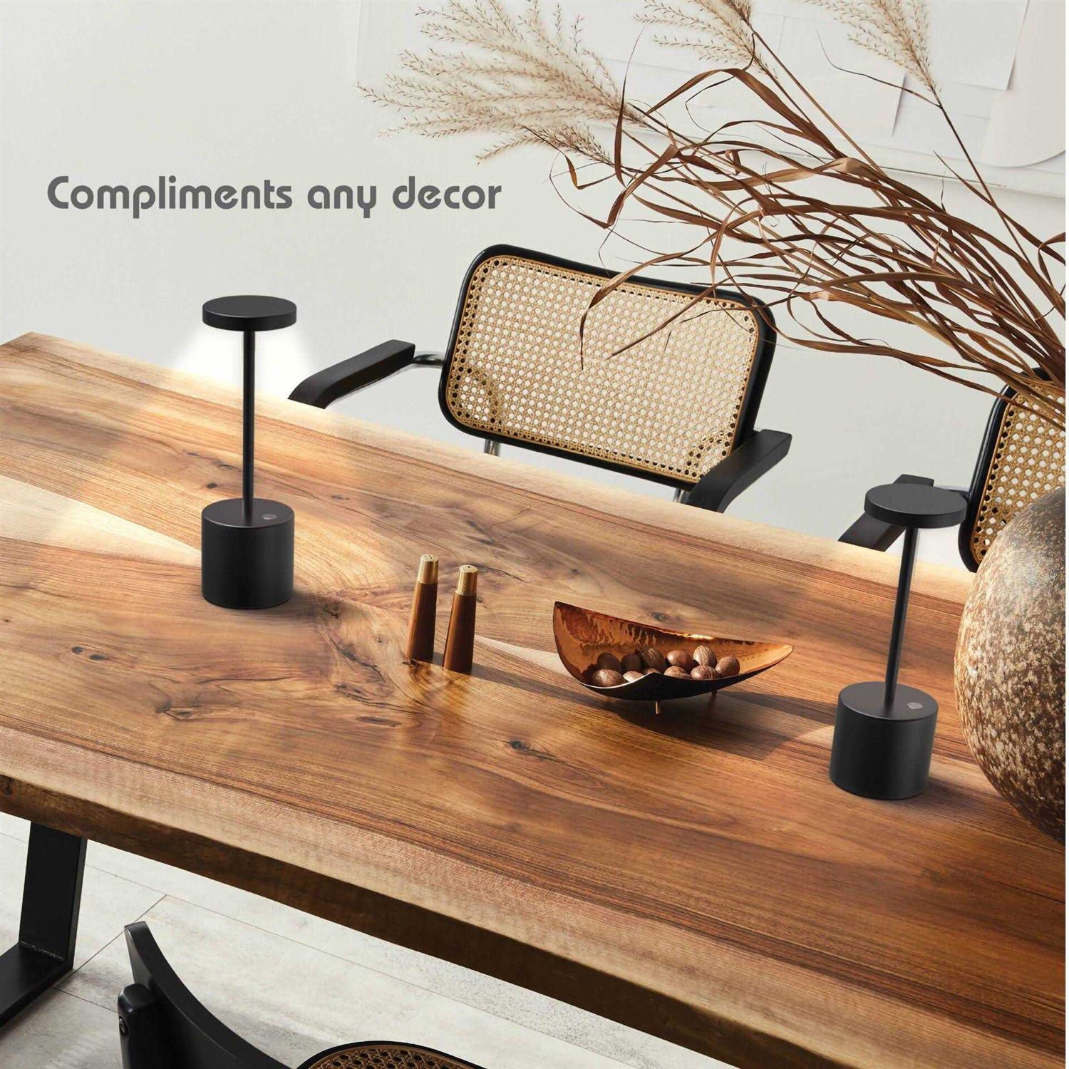 AuraLED Wireless Table Lamp