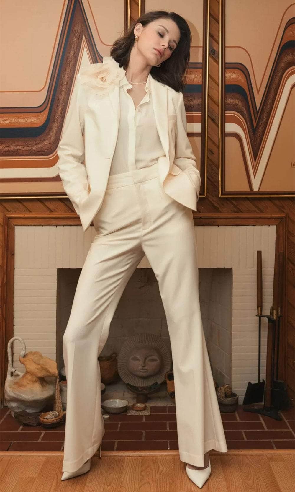 V-Neck Floral Applique Pantsuit