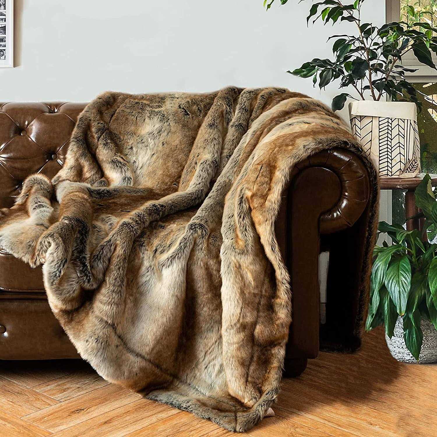 Battilo HOME Luxury Faux Fur Blanket Throw